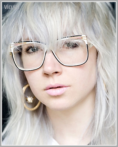 Люди в очкaх 24