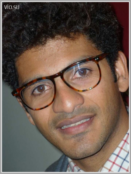 Люди в очкaх 48