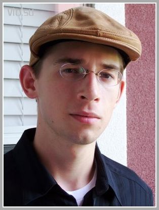 Люди в очкaх 144