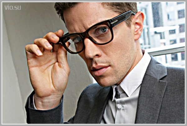 Люди в очкaх 185
